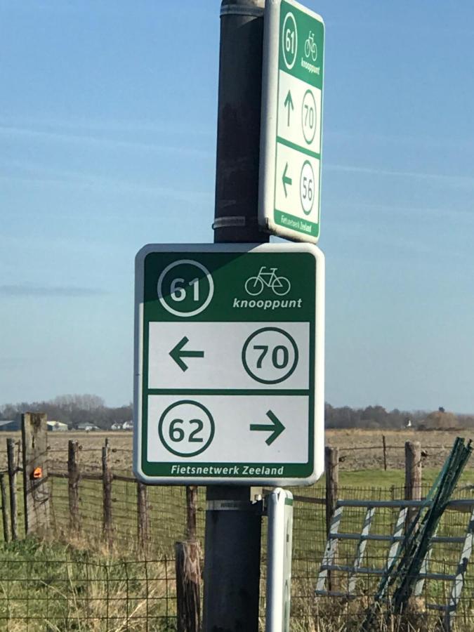 Familieverblijf De Groene Specht Sluis Esterno foto