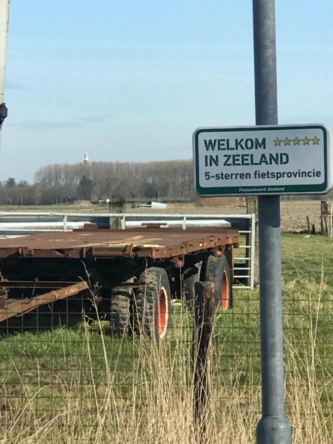 Familieverblijf De Groene Specht Sluis Esterno foto